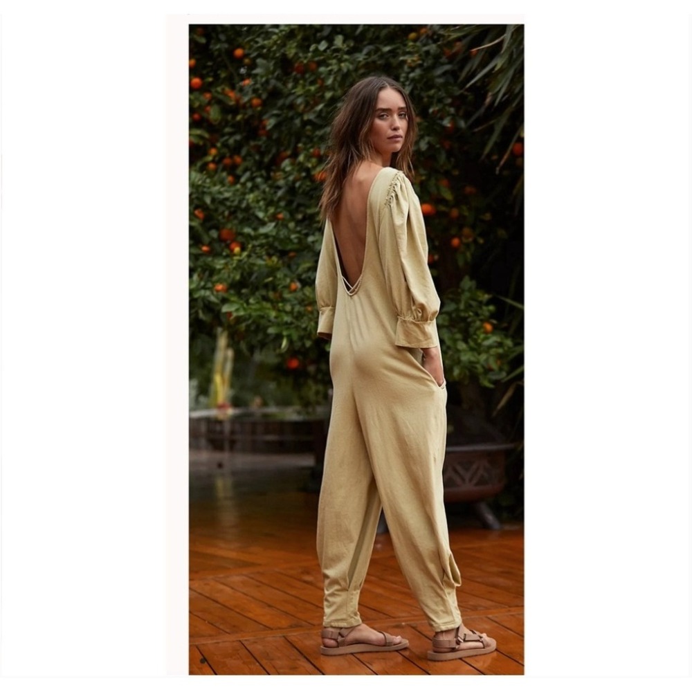 Free‎ People Beach Khaki Puff Sleeve Open Back Jumpsuit Boho Coastal XS NWT